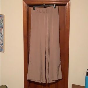 Long elegant legs pull on elastic waist pant